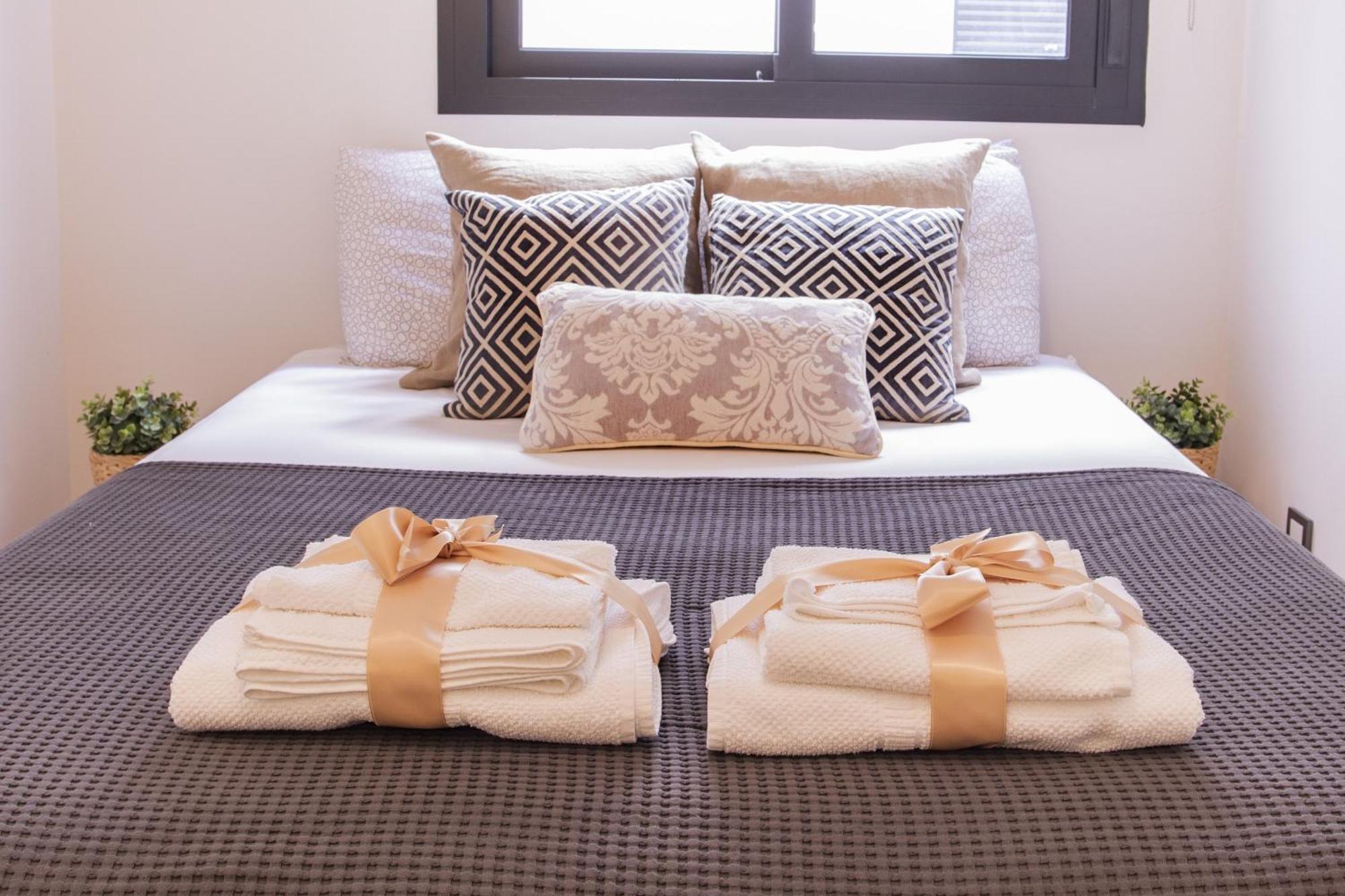 -Malagasunapts- Rooftop Pool & Free Parking Luaran gambar
